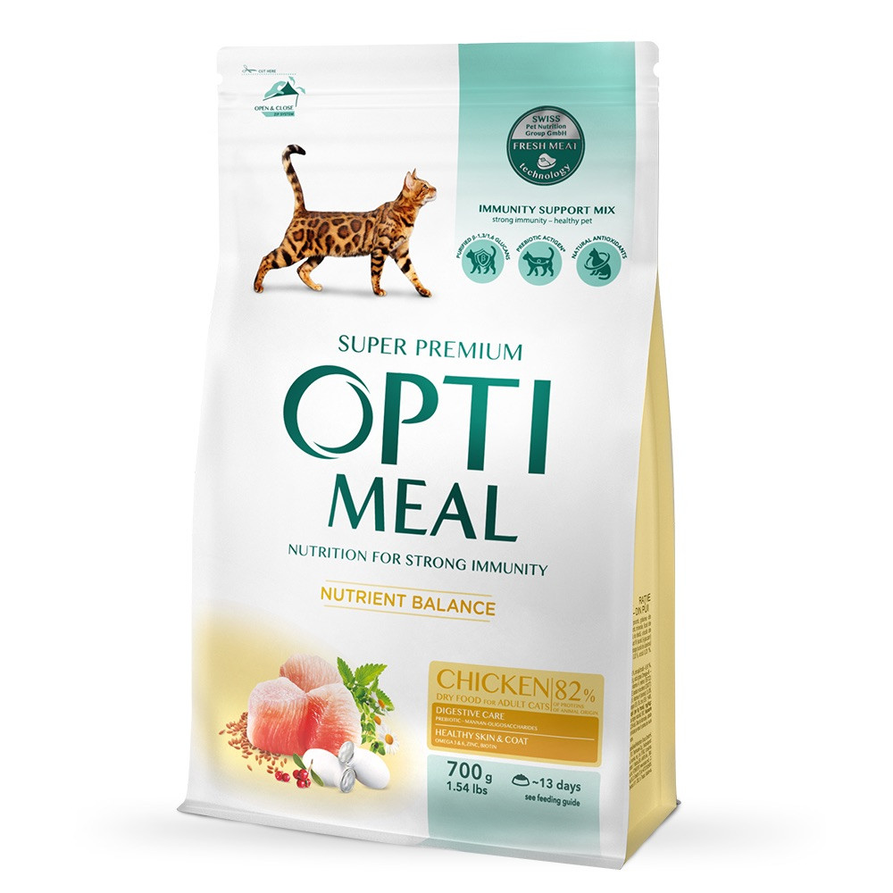 Сухий корм Оптиміл Optimeal для дорослих котів зі смаком курки, 700 г