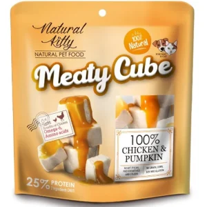 Ласощі для котів та собак Natural Kitty Meaty Cube у вигляді кубиків курка у гарбузовому соусі 60 г