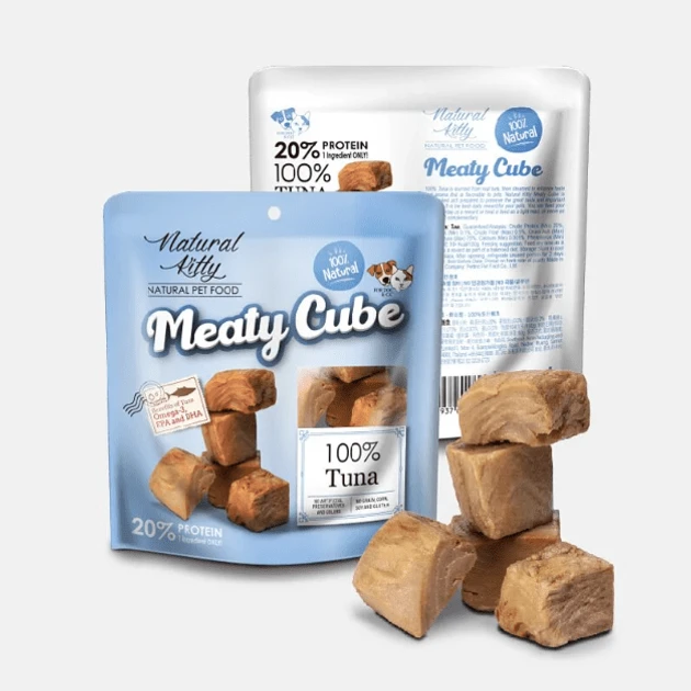 Ласощі для котів і собак Natural Kitty Meaty Cube у вигляді кубиків тунця 60 г